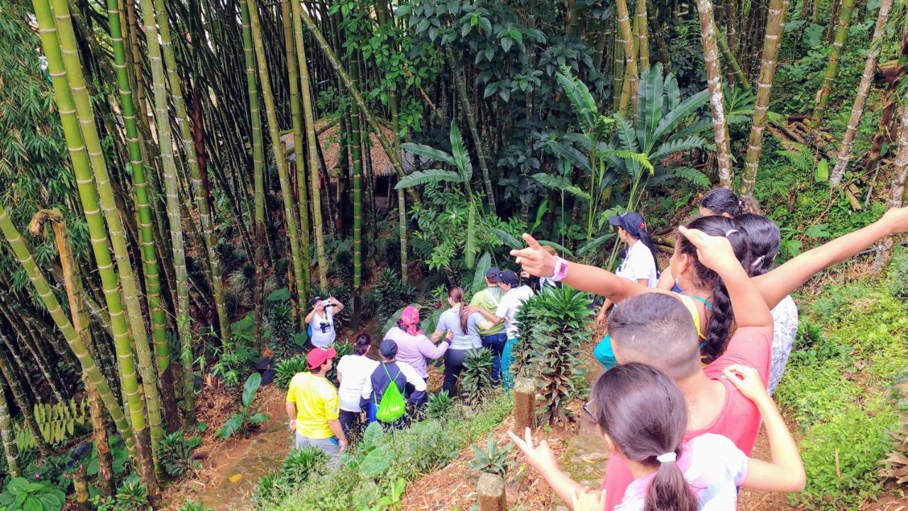 Finca Turistica Los Rosales เปเรย์รา ภายนอก รูปภาพ