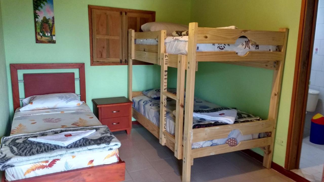 Finca Turistica Los Rosales เปเรย์รา ภายนอก รูปภาพ